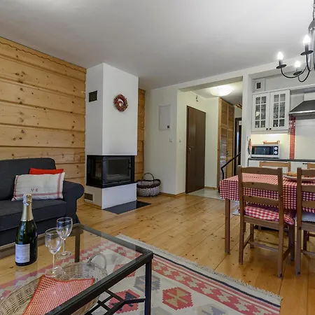 W Dolinie Slonca Z Ogrodkiem & كوشتيليسكا