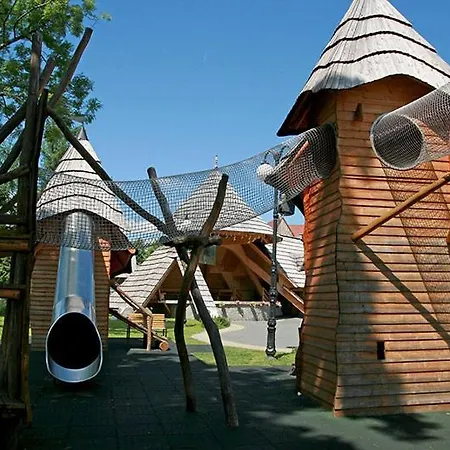 شقة W Dolinie Slonca Z Ogrodkiem & كوشتيليسكا