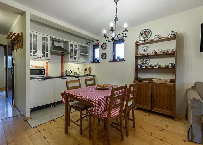 W Dolinie Slonca Z Ogrodkiem &